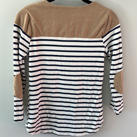 Fitted Blouse Top - Picture 8 of 8